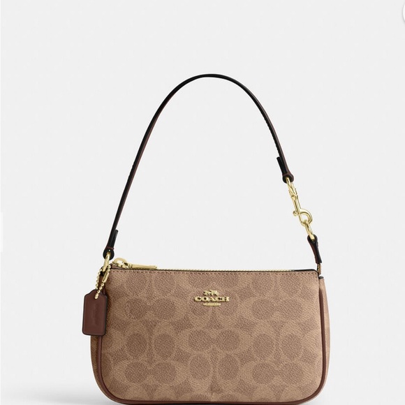 Nolita 19 in Signature Canvas - Picture 1 of 4